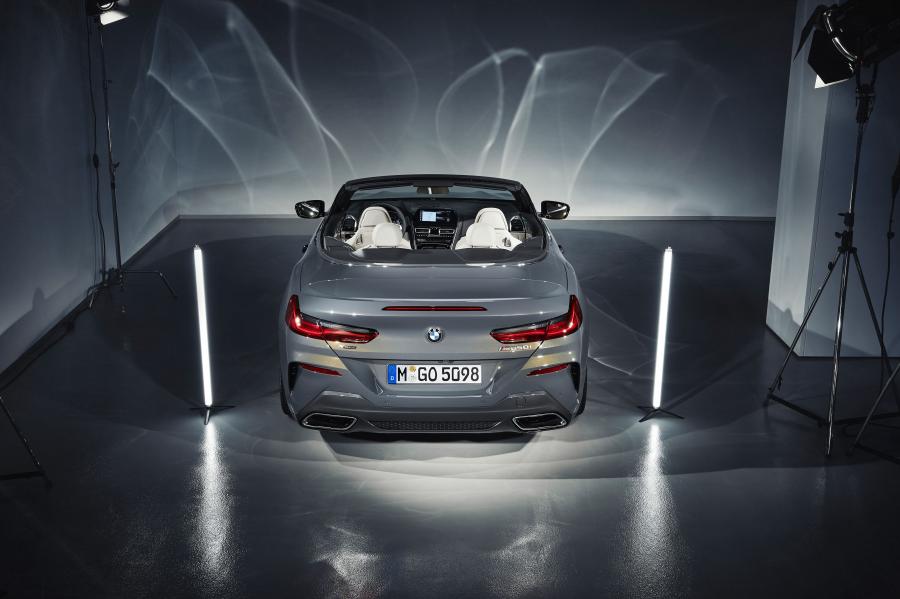  BMW M850i xDrive Convertible (G14) 2018 года  (WW) (фото 56 из 183)